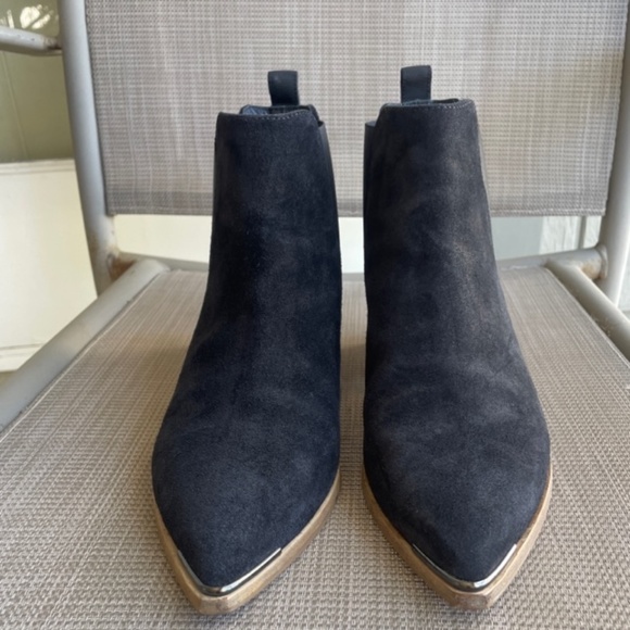 ACNE Black Suede Pointed Toe Ankle Boots EUC - Picture 7 of 12